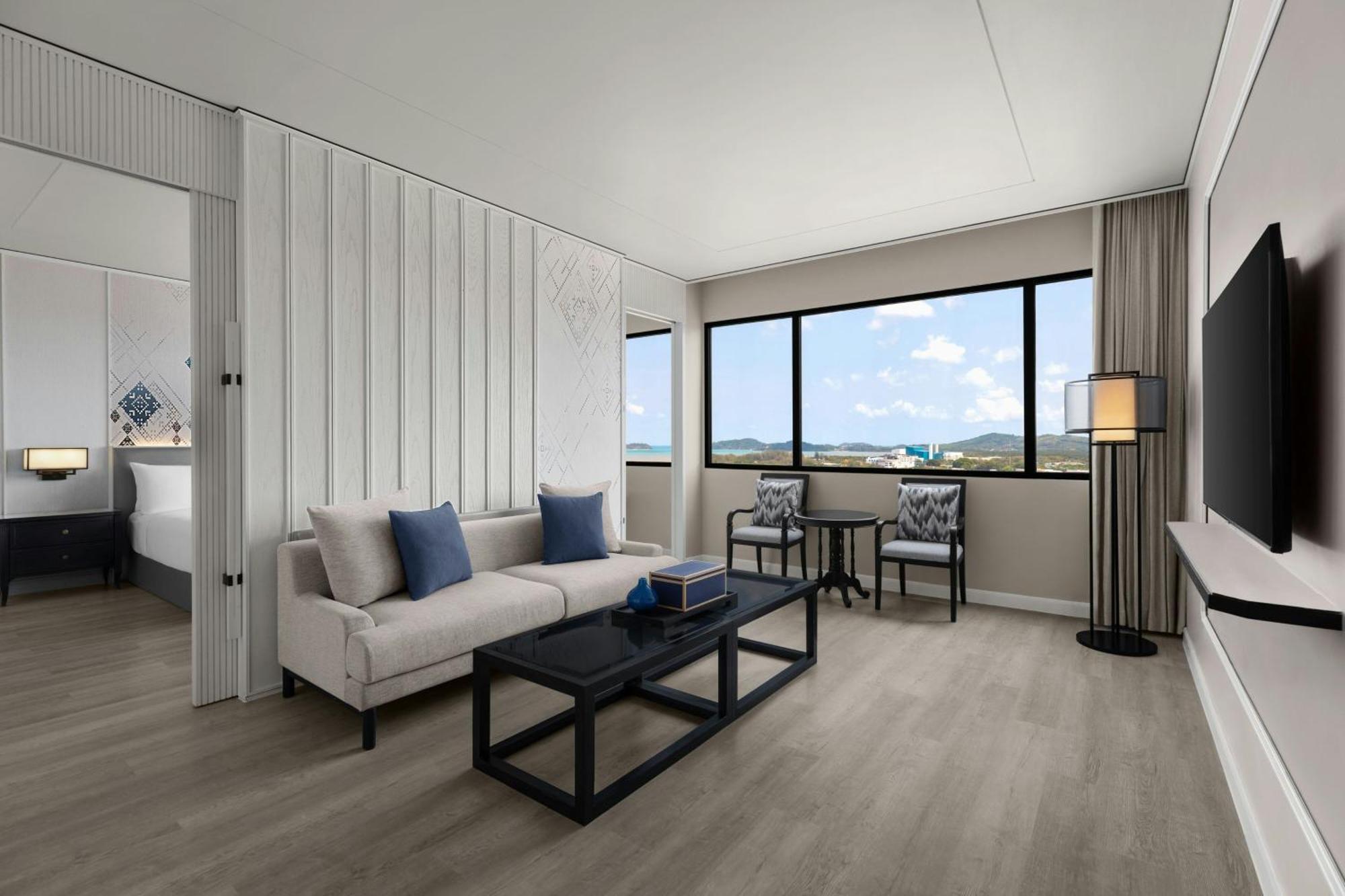 فندق Courtyard By Marriott Phuket Town المظهر الخارجي الصورة